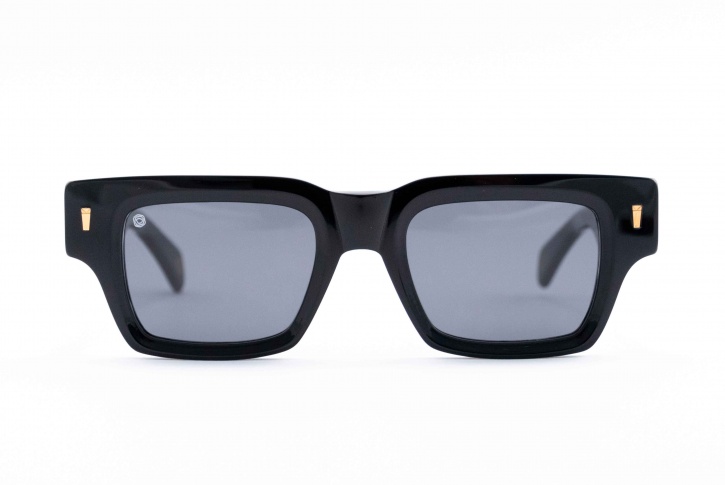 OCCHIALE DA SOLE NERO KYME MOD. BOXY COL.01